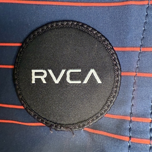 RVCA Industry Boardshorts – Size 29 – Navy with Red Stripes - Picture 6 of 6